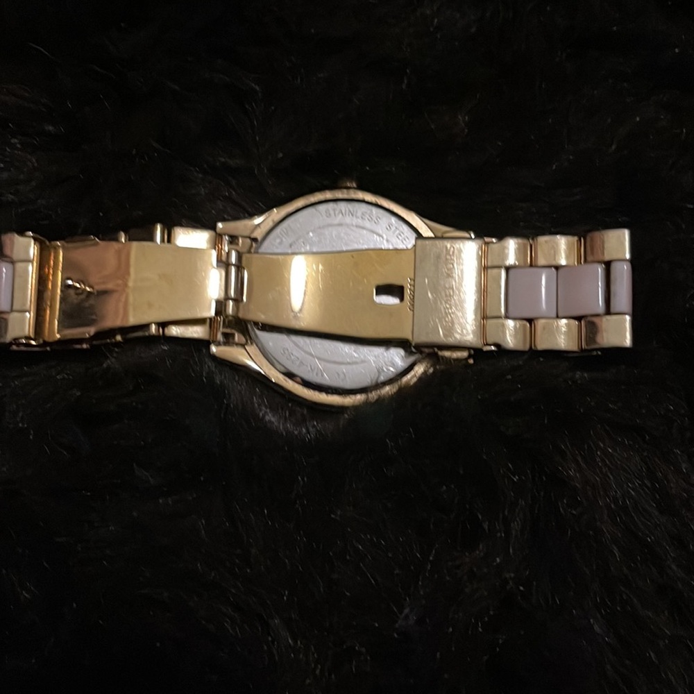 Michael Kors Watch - Picture 2 of 3